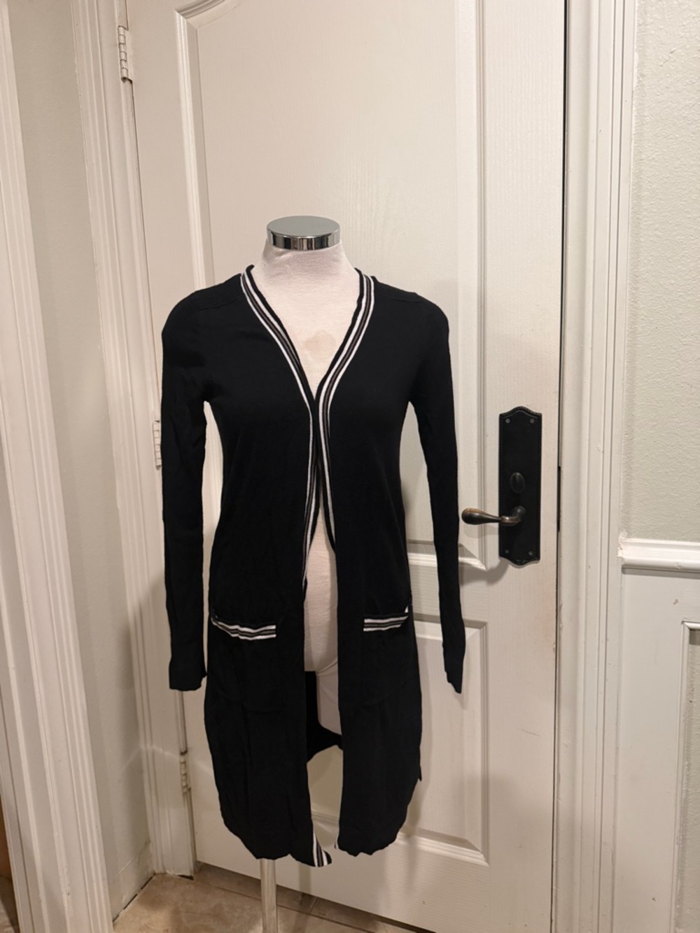 Peace of Cloth Black Long Open-Front Cardigan with White Trim